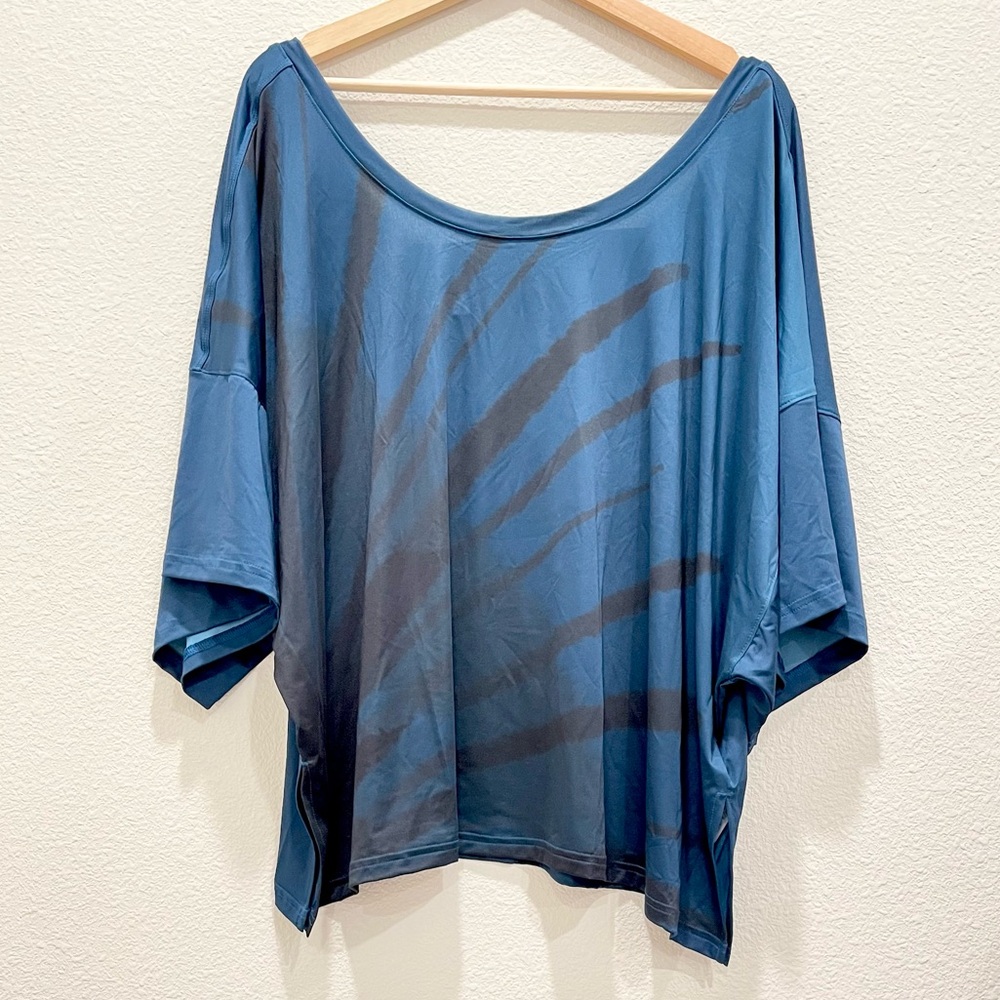 NWT! ADIDAS 11 HONORE PLUS SIZE TRAINING TEE!